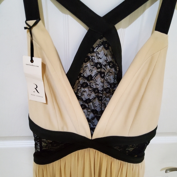 Long Dress - Picture 1 of 10